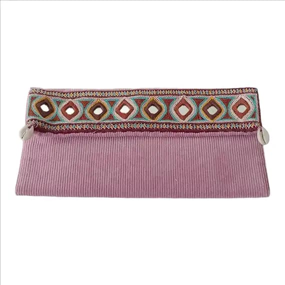 Kasuti Mirror Clutch